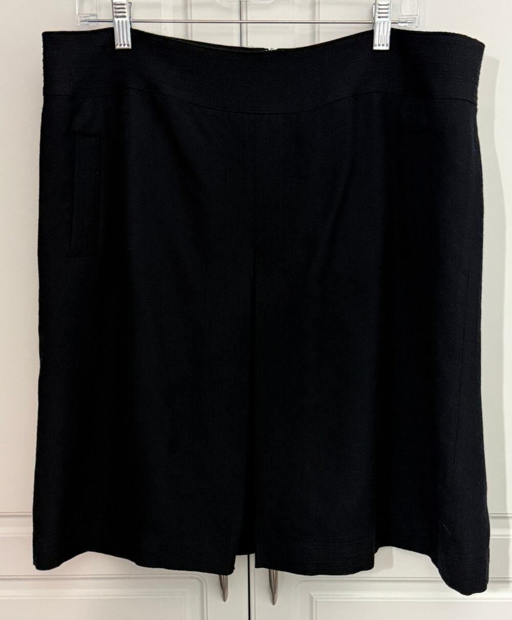 Chadwicks Black Wool Blend Skirt with Front Pleat and Stitching Details Size 18